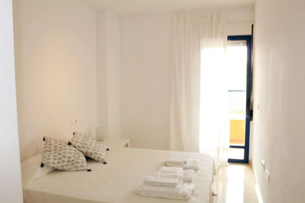 Apartamento Con Vistas, Piscina, Tenis Y Cine Appartement Orihuela Buitenkant foto